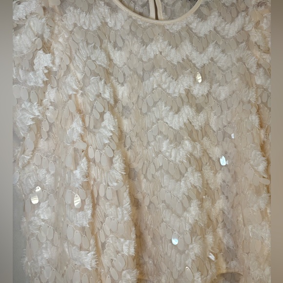 SANS SOUCI Sequin Long Sleeves Top - Picture 2 of 6